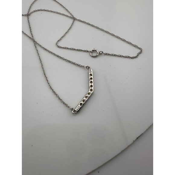 Chevron Illusion Set Diamond Bar Necklace - Picture 6 of 10
